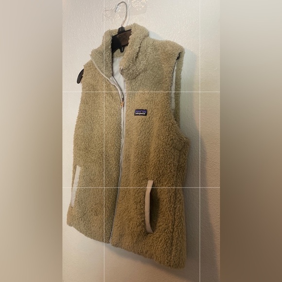 PATAGONIA Los Gatos Women’s Vest..Size: Medium - Picture 3 of 10